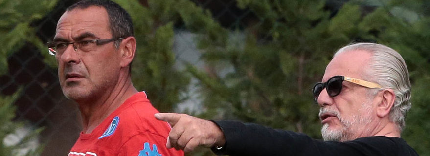 Tutta l’Europa vuole Sarri, ma il Napoli prova a blindarlo