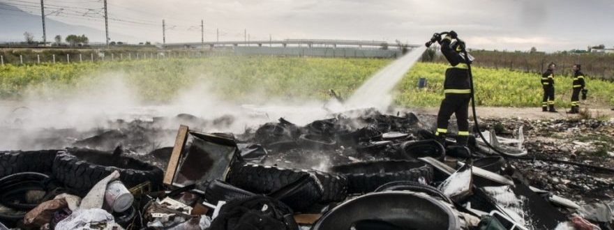 Afragola, la Terra dei Fuochi continua a mietere vittime: morte 2 donne
