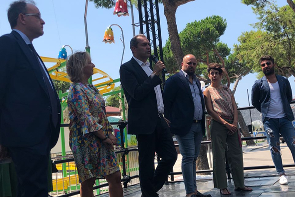 EDENLANDIA: Tutt’ egual song ‘e criatur!!! De Magistris cita Avitabile