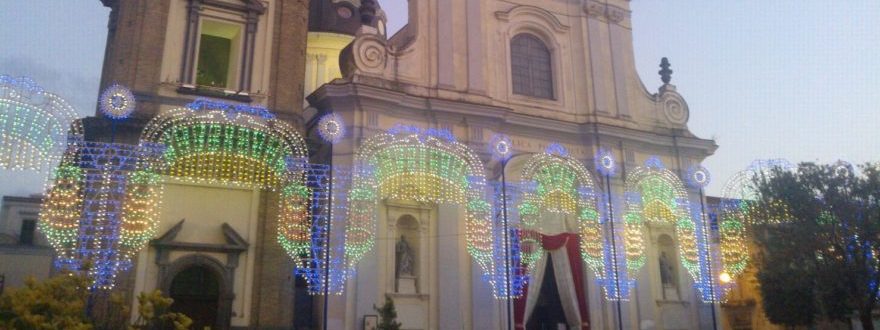 Grumo Nevano, incidente stradale durante le celebrazioni del santo patrono: feriti 2 minorenni