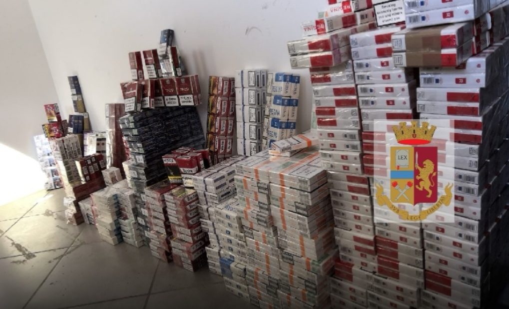 Afragola: Colpo al contrabbando di sigarette