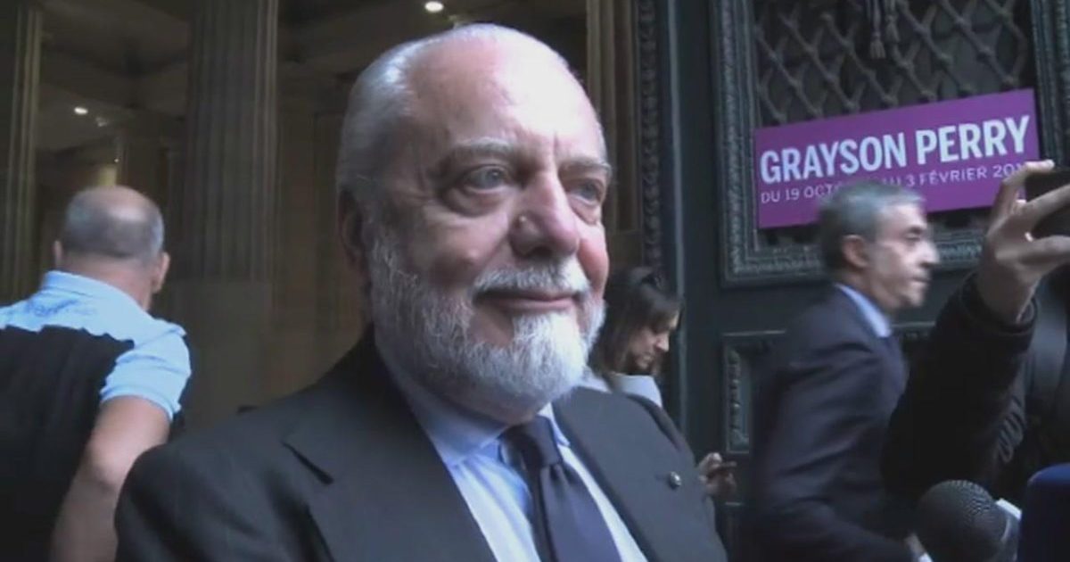 De Laurentiis: “Cavani? Le porte sono sempre aperte…”