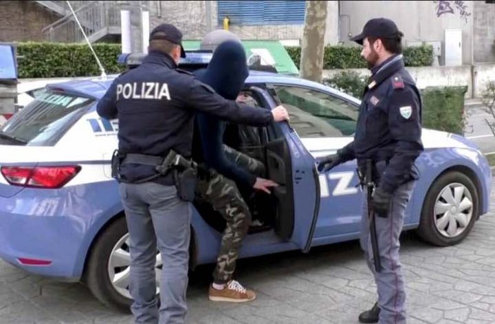 Contrasto allo spaccio di Droga: Arrestato un pusher a Caivano