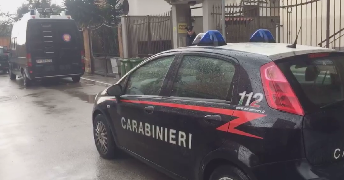 Omicidio ad Orta di Atella: Uccisa una donna in casa, fermato il figlio