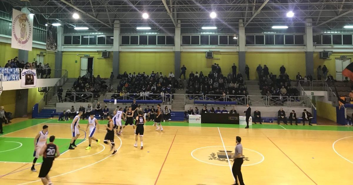 La Ge.Vi. Napoli perde ancora, la Viola sbanca Casalnuovo 75 a 78