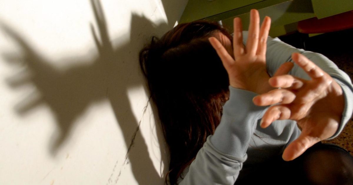 Due calciatori napoletani dell’Acr Messina accusati di violenza sessuale su una 14enne