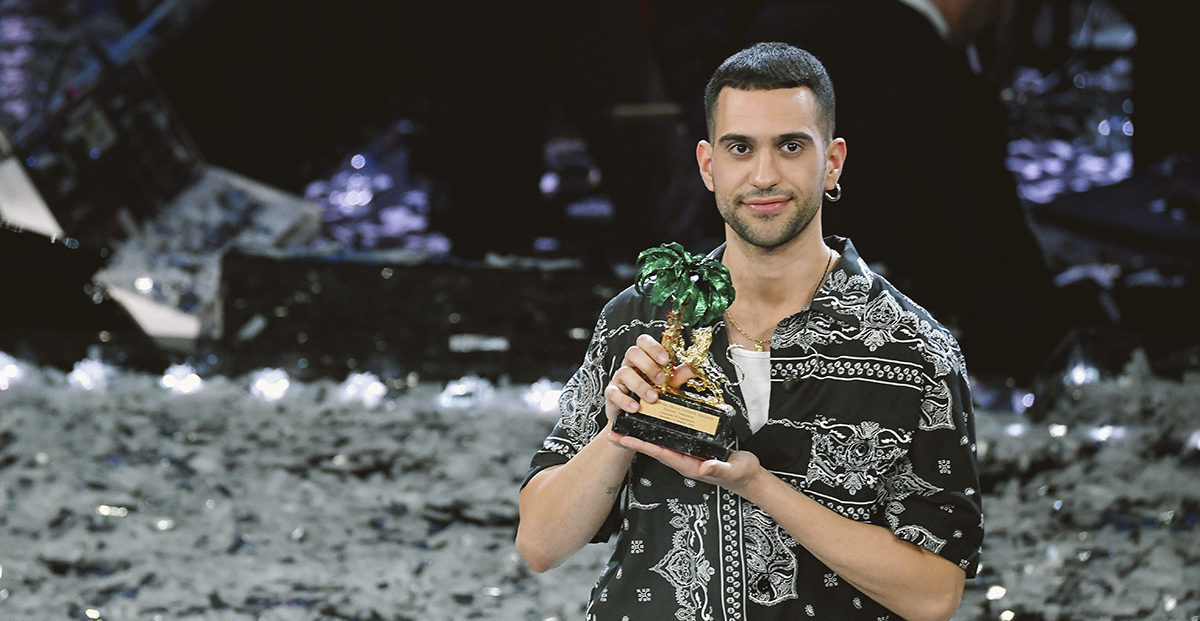 Dopo una settimana Mahmood vince anche fuori dal palco dell’Ariston