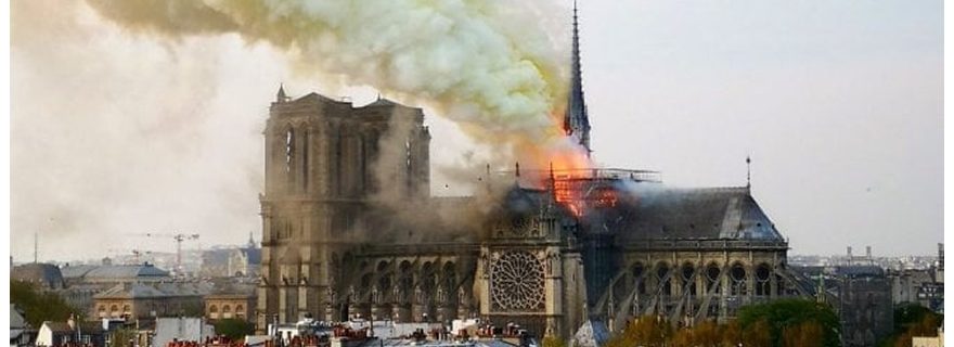 Disastro a Parigi: Incendio distrugge cattedrale di Notre Dame