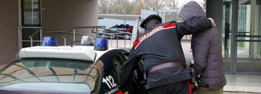 Casalnuovo: ricercata da 8 anni, arrestata 54enne