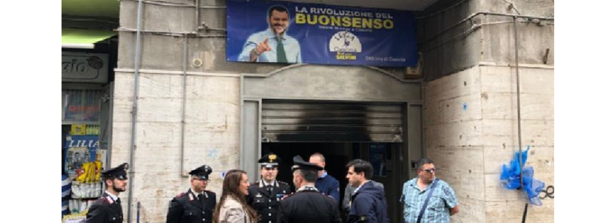 Casoria: Fiamme contro la sede della Lega