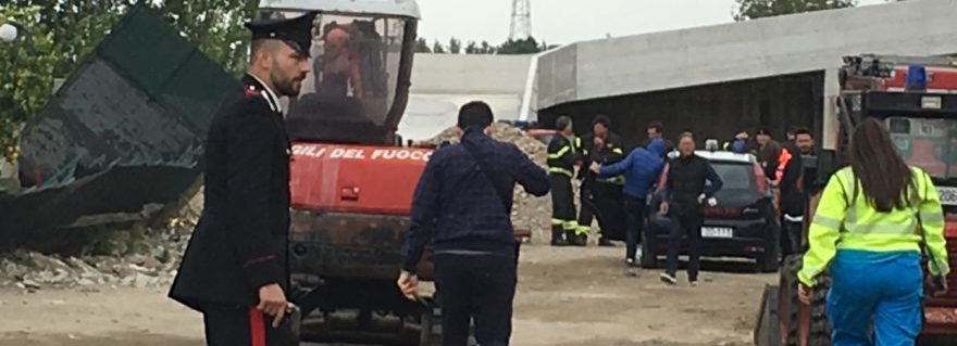 Video – Tragedia a Casoria, operaio muore nel suo primo giorno di lavoro