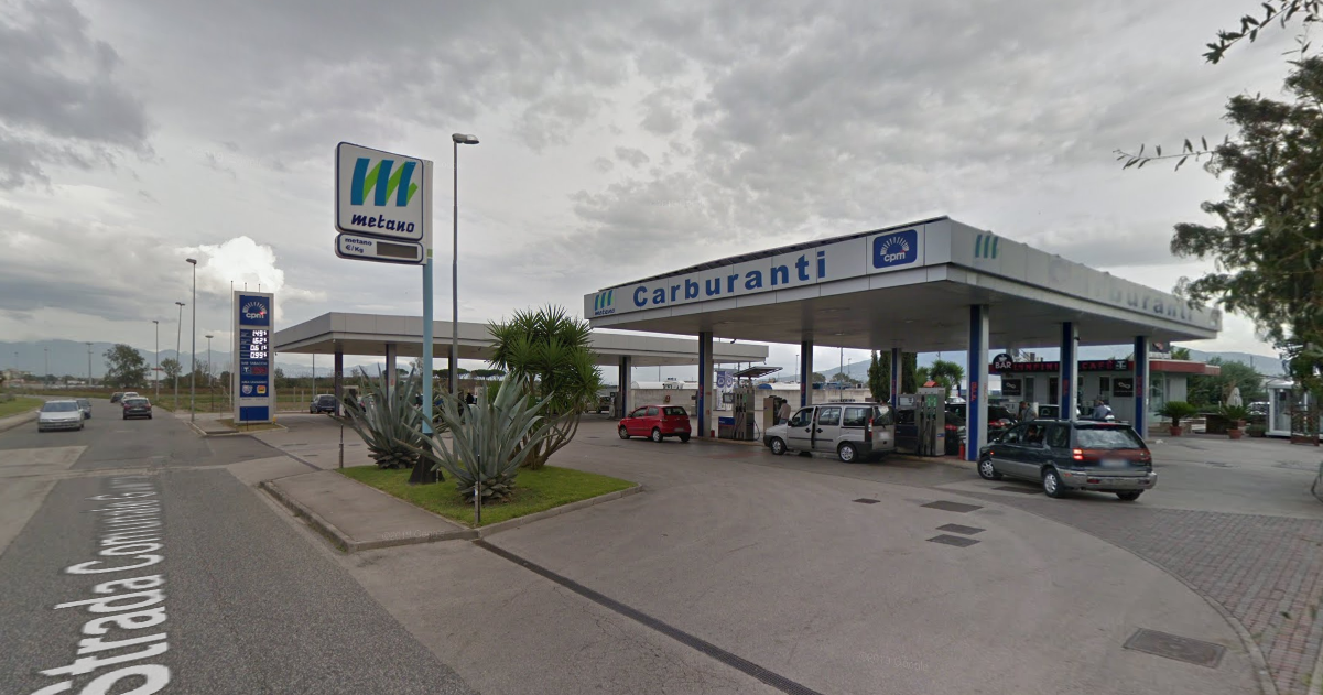 Afragola: Ennesima rapina ad un distributore, banditi armati