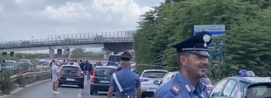 Agguato sull’Asse Mediano, uomo freddato in macchina