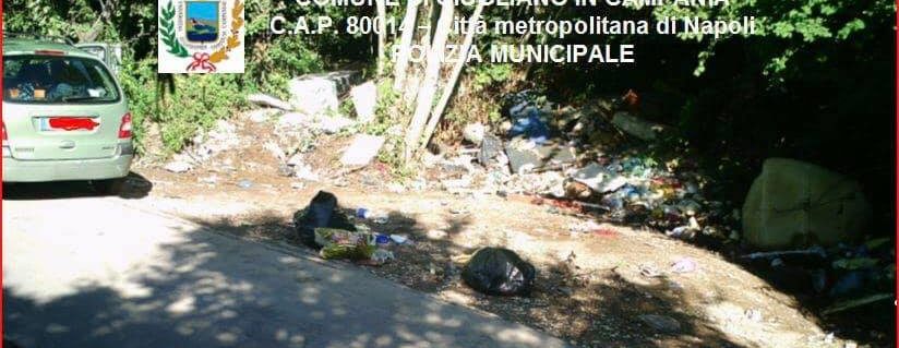 Giugliano: beccati a sversare rifiuti nella zona costiera
