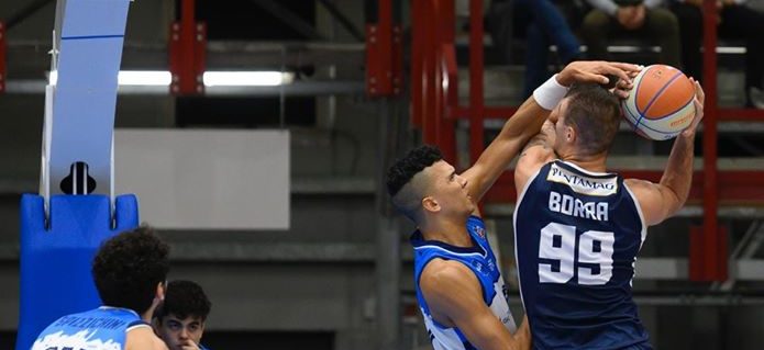 Napoli Basket strapazzata da Treviglio in casa 59-81