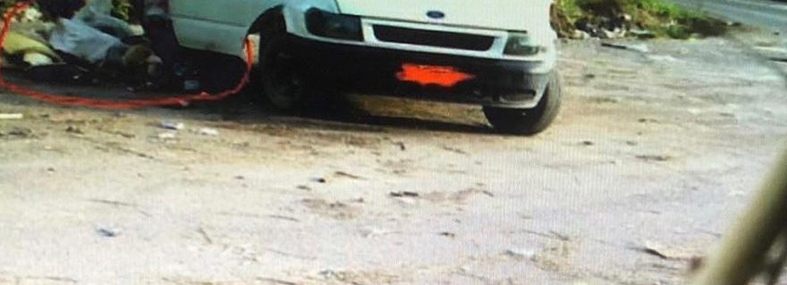 Giugliano: beccati a sversare rifiuti davanti la Parrocchia di San Matteo a Ponte Riccio