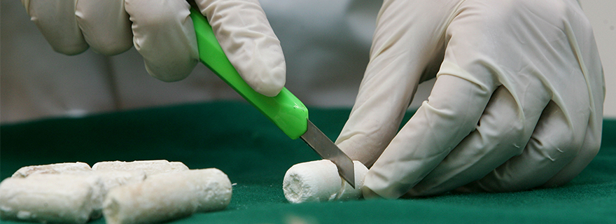 Frattamaggiore, 20enne beccato con ovuli di cocaina durante controlli: arrestato