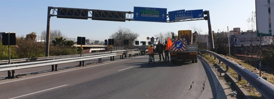 Incidente sulla circumvallazione causato da un mezzo ASIA