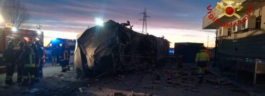 Deraglia Frecciarossa in provincia di Lodi: Morti i macchinisti, 31 feriti e ritardi sulla linea Milano – Napoli