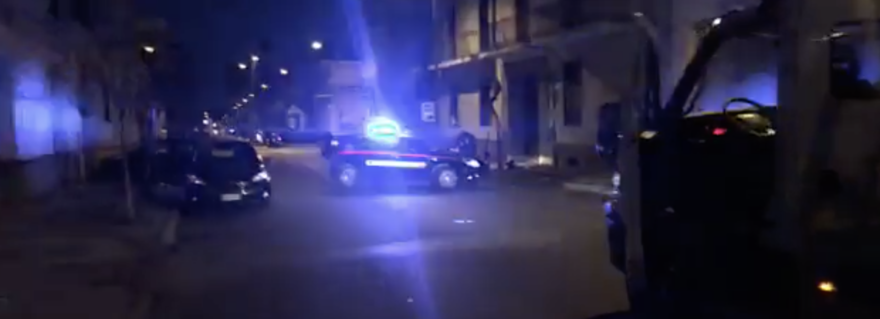 Afragola: banditi sequestrano quartiere per assaltare una banca