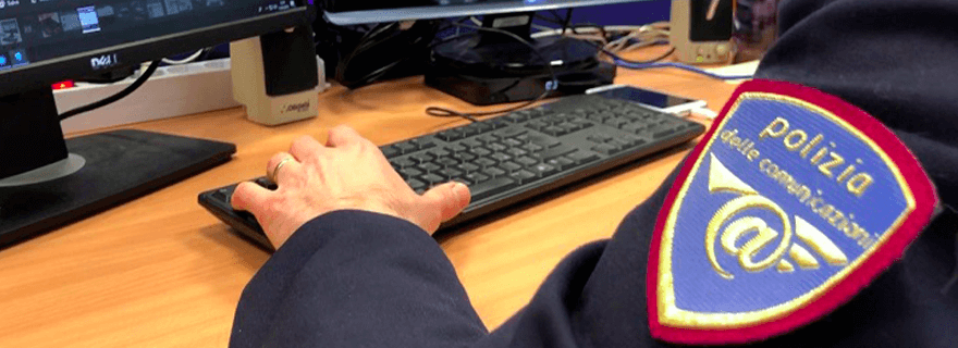 Dramma negli uffici della polizia postale: agente 44enne di Casoria muore in servizio