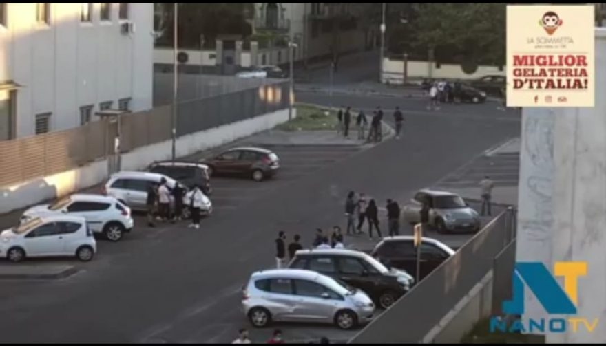 Frattamaggiore, assembramenti ovunque. Il Sindaco: Atteggiamenti Sconsiderati