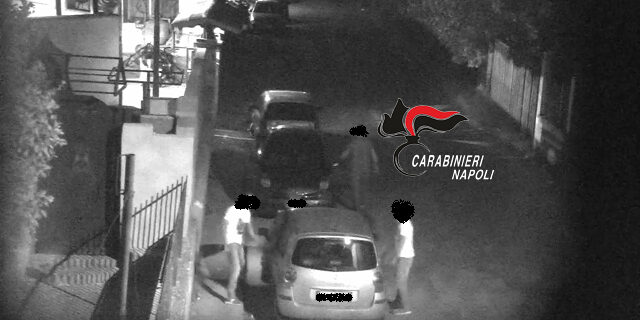 Caivano: Smantellata piazza di spaccio, cinque arresti