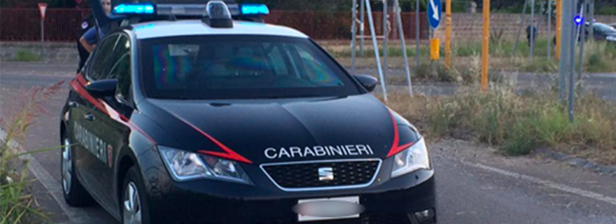 Evade dai domiciliari e fa un incidente, arrestata in provincia di Napoli