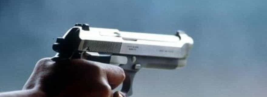 Casal di Principe, litiga con il nipote e spara in aria