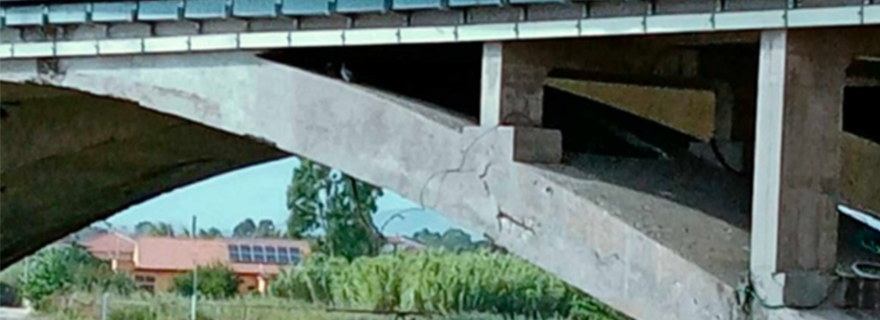 Pericolo di crollo: Sequestrato ponte sulla Domitiana