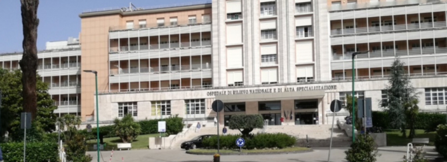 Coronavirus, positivo un infermiere del Monaldi