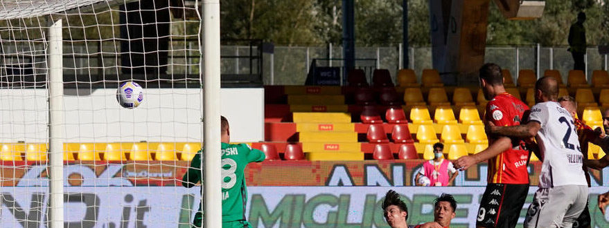 Benevento-Bologna: 1-0. Decide Lapadula