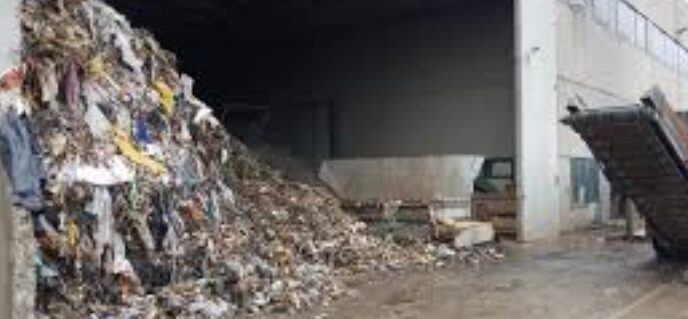 Impianto per lo smaltimento dei rifiuti, la città si oppone