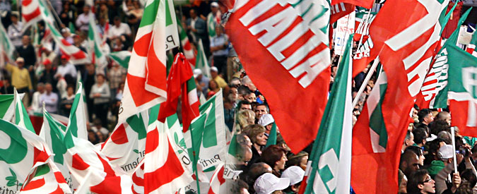 Forza Italia, Salta il summit tra le correnti: Ipotesi commissariamento