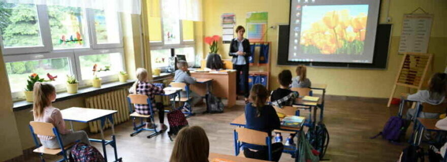 Contagio in classe: Aumento del 36% tra piccoli alunni di infanzia e primaria