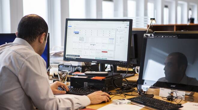 I DSGA facenti funzione: i più grandi cornuti e mazziati della pubblica istruzione.