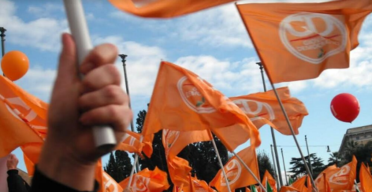 I giovani democratici contro De Luca: Penalizza il Partito