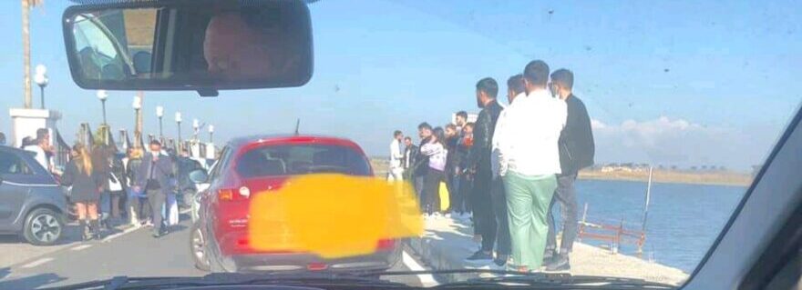 Zona Rossa violata! Spiagge e lago patria prese d’assalto