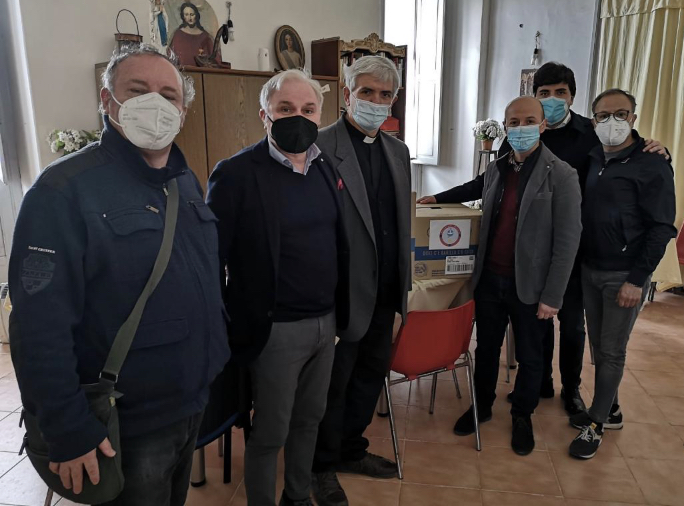 Gladius Mater in favore dei bisognosi delle parrocchie campane