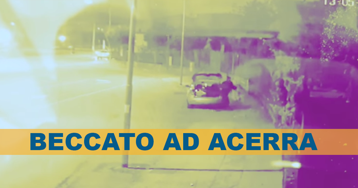 Acerra: Beccato a sversare rifiuti in strada; multato
