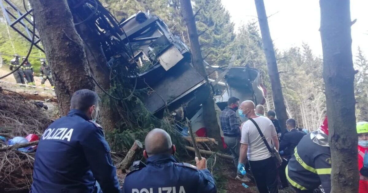 Incidente Funivia: 14 vittime, morto anche uno dei bambini feriti