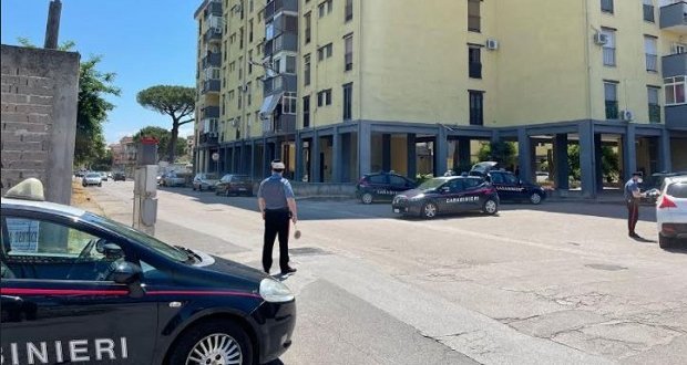 Arzano: posti di blocco nella 167