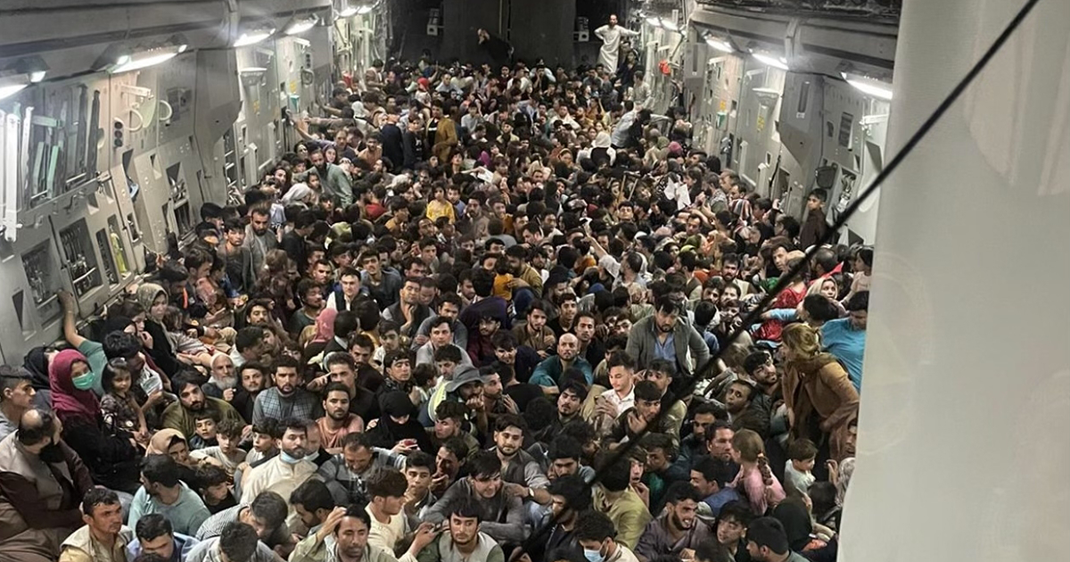 La fuga da Kabul: la foto che sta facendo il giro del mondo