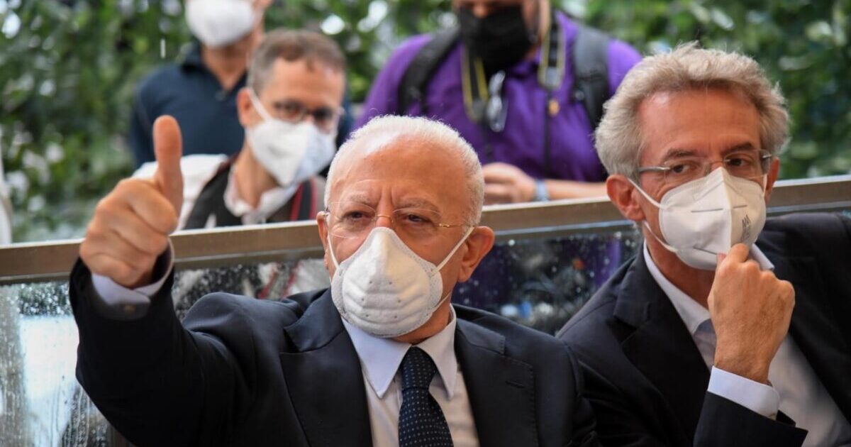 Sicurezza, Bagnoli e rinnovamenti: De Luca incontra Manfredi e non mancano critiche all’amministrazione uscente