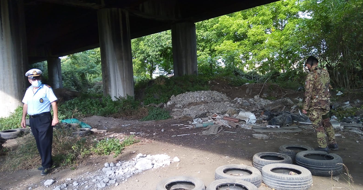 Grumo Nevano: sequestrata discarica abusiva