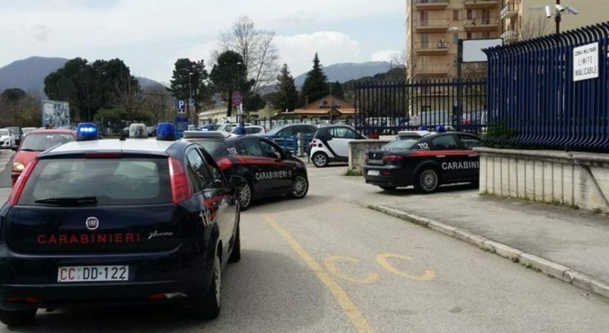 Rifiuti, appalti e mazzette: Sequestrati 350mila euro custoditi in una valigia