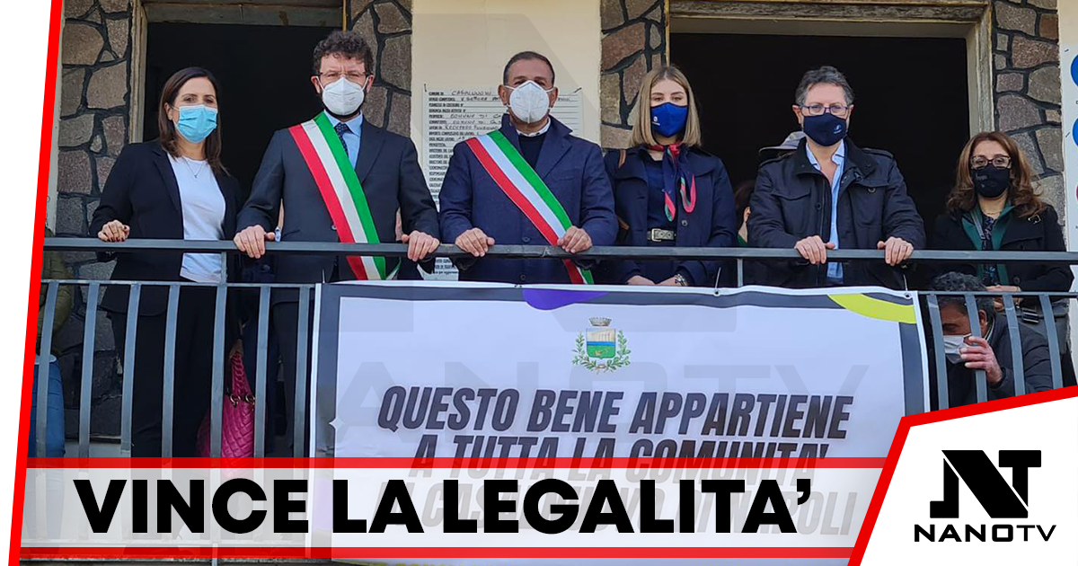 Casalnuovo: flash mob dopo gli atti vandalici nel bene confiscato