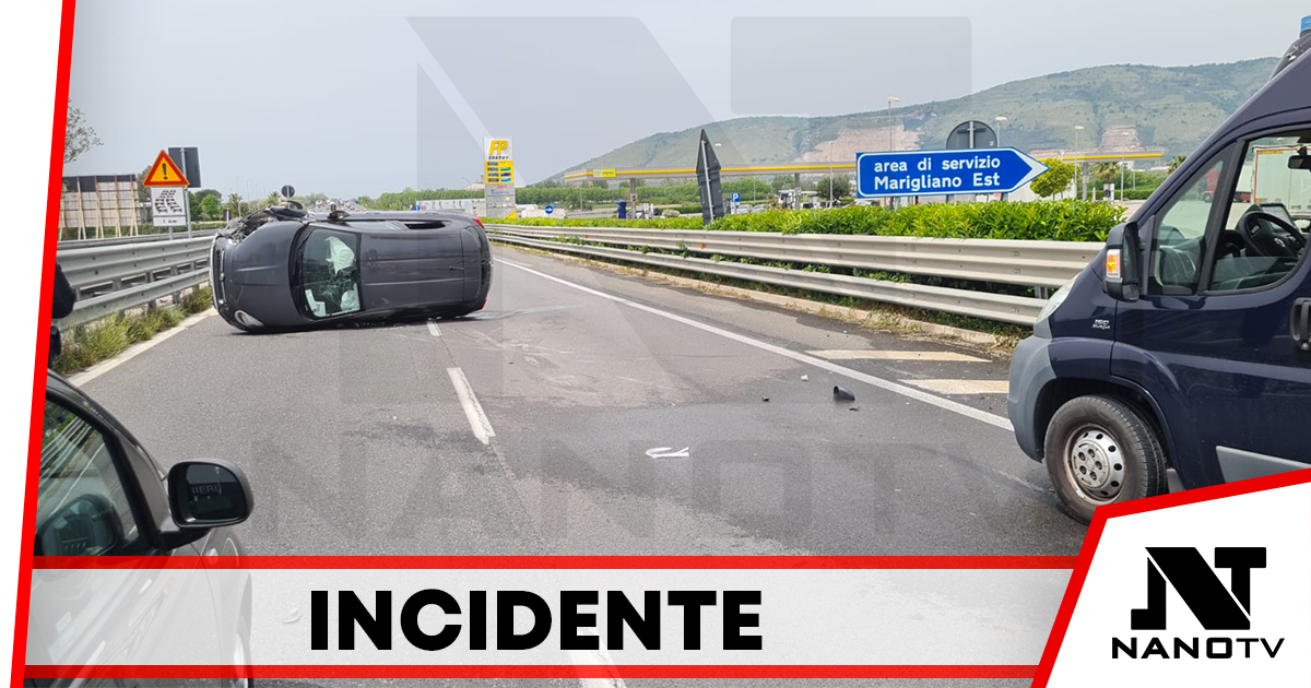 Incidente sulla Nola – Villa Literno, auto ribaltata