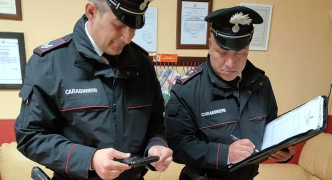 Blitz dei Carabinieri nel casertano: denunciate quattro persone