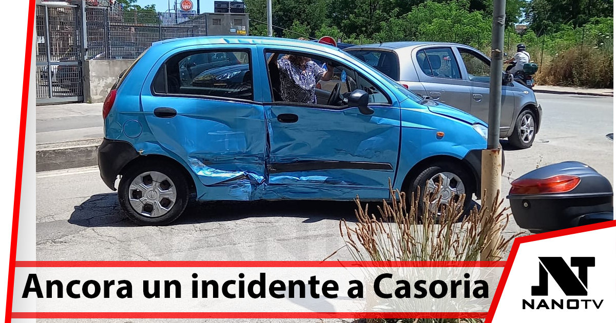 500 prende in pieno Matiz, tre auto coinvolte in incidente a Casoria